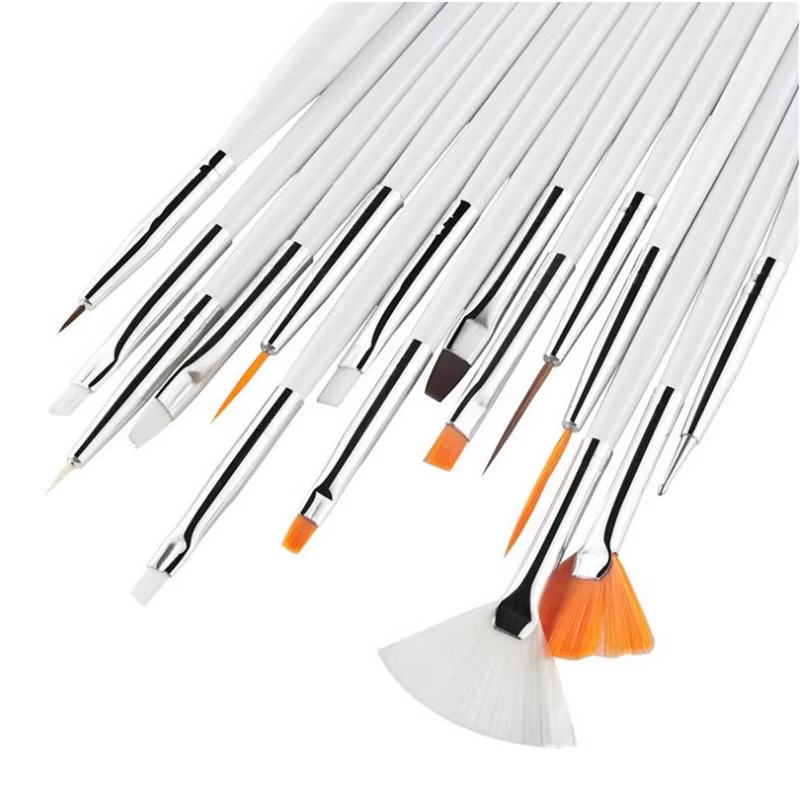 Brosse à ongles pour manucure