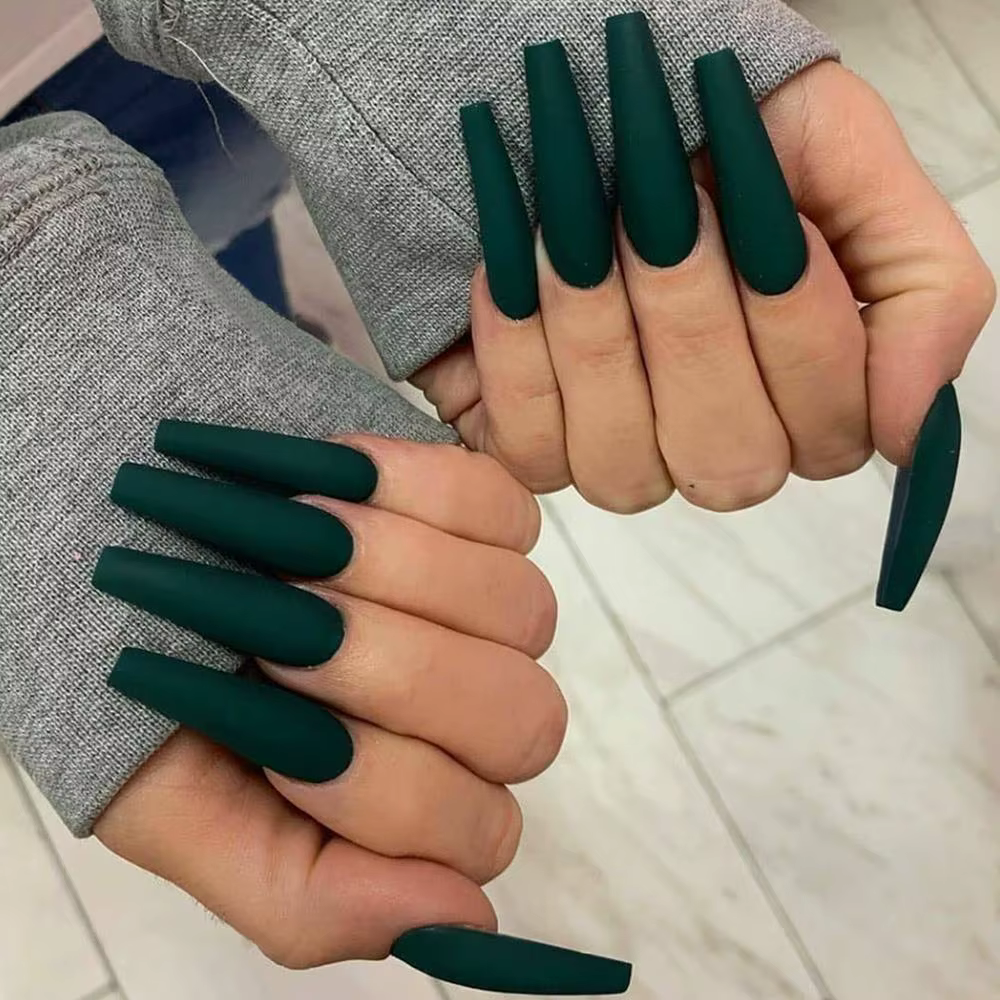 Faux Ongles en Forme de Cercueil à Couverture Complète