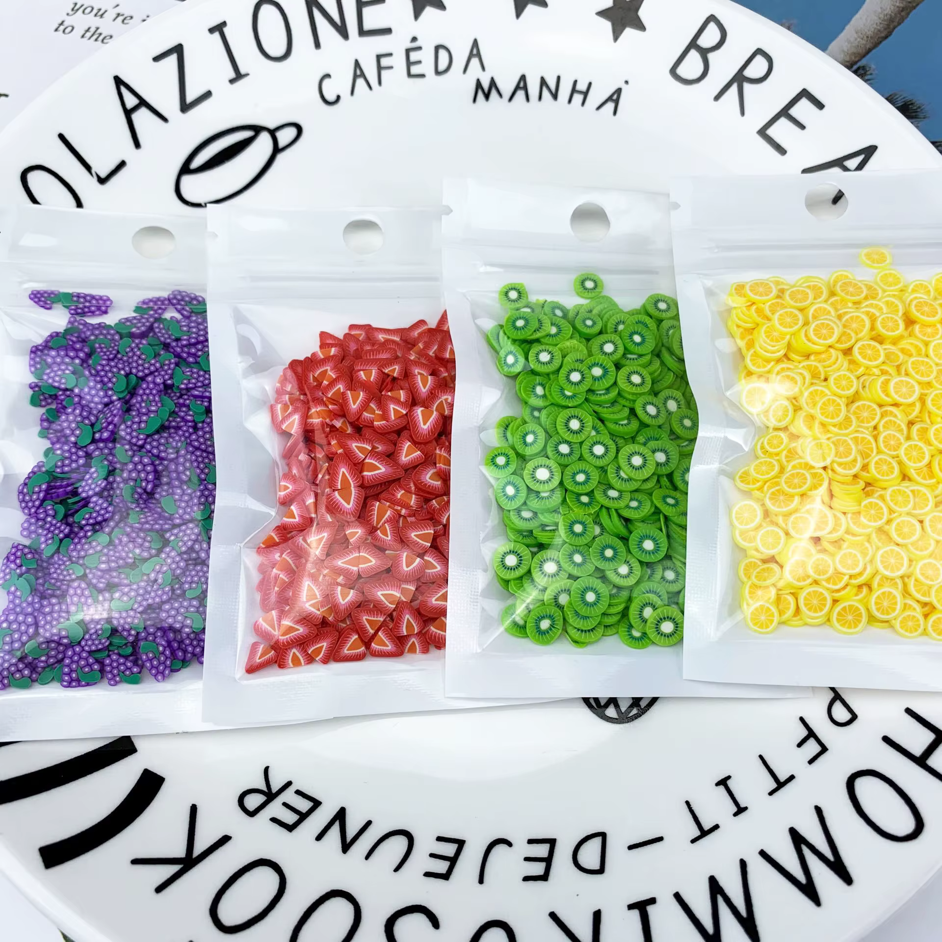 Petites tranches de fruits 3D pour nail art