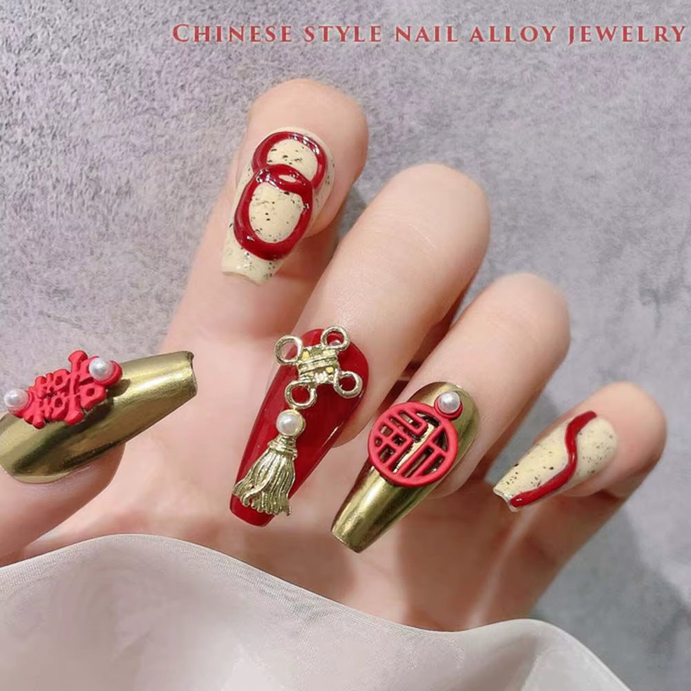 Outil de manucure rouge, nœud chinois, Fortune de bon augure, bijoux en alliage pour Nail Art, décoration d'ongles à faire soi-même, nouvel an, ornements de perles