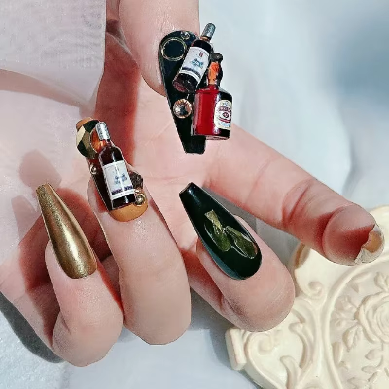 Mini bouteille de vin rouge champagne chic