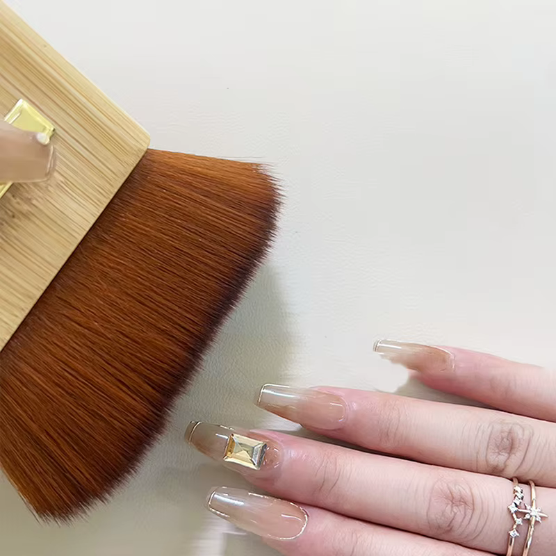 Brosse de nettoyage douce pour outils de nail art