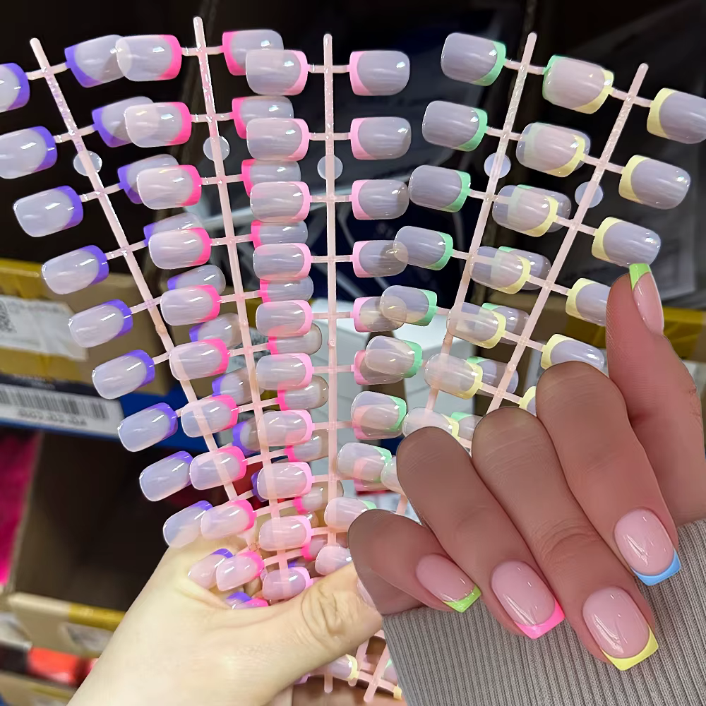 Ensemble d'ongles français à pression
