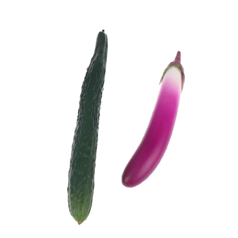 Répliques de légumes artificiels réalistes, douces et sûres, pour la photographie (Aubergine, Concombre)