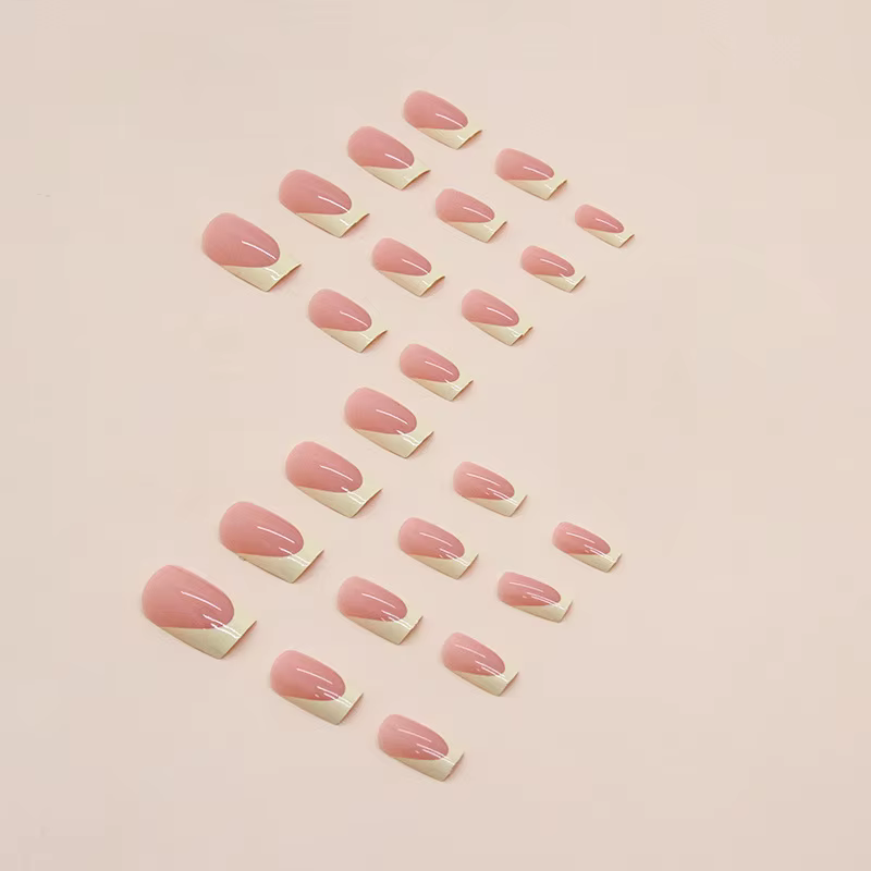 24 morceaux d'ongles longs à pression trapézoïdaux