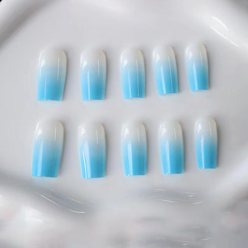 Faux ongles carrés dégradés bleus à pression