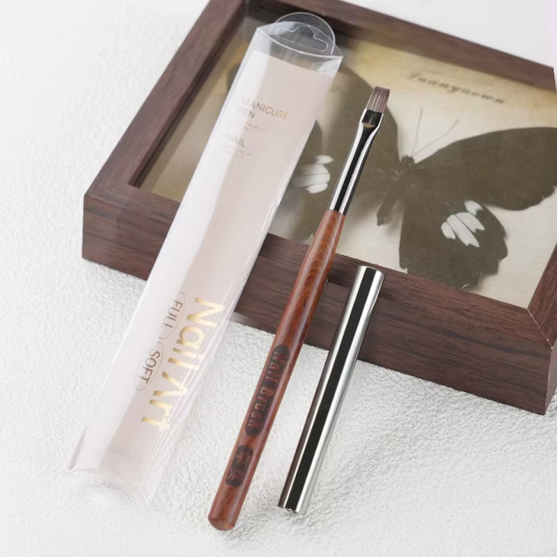 Pinceau de conception pour ongles