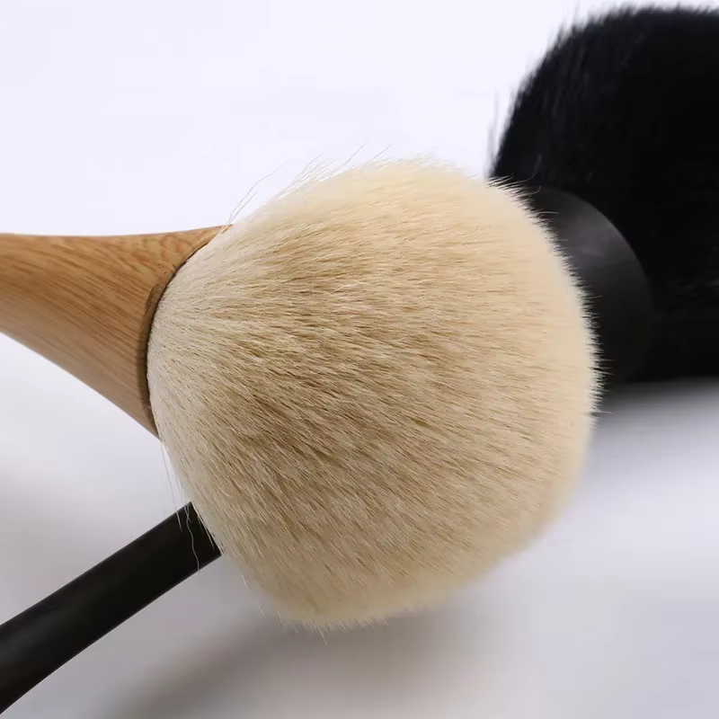 Brosse à ongles en forme de fleur pour manucure