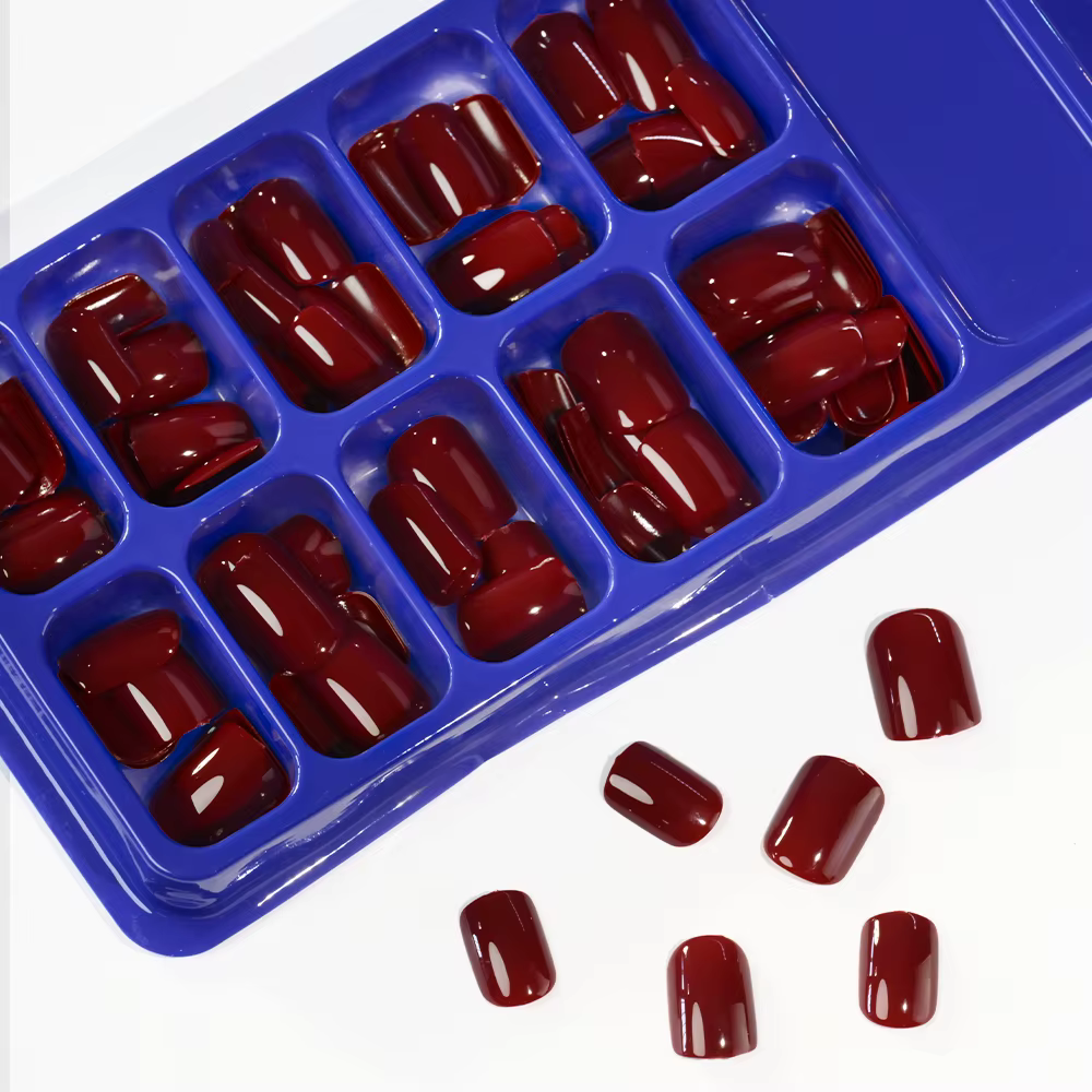 Faux ongles carrés courts rouges