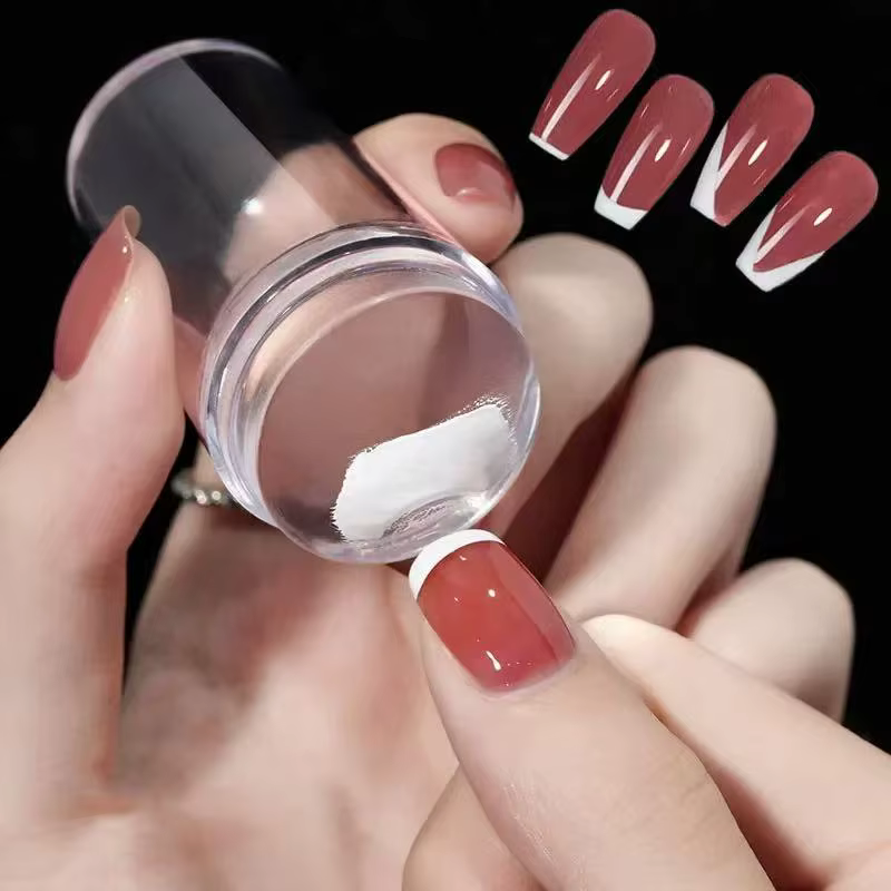 Plaques d'estampage pour ongles