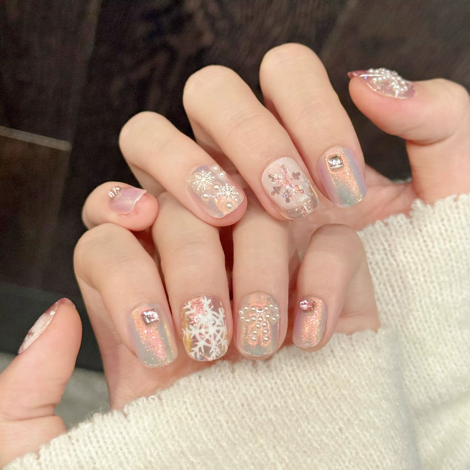 10 faux ongles ronds faits à la main