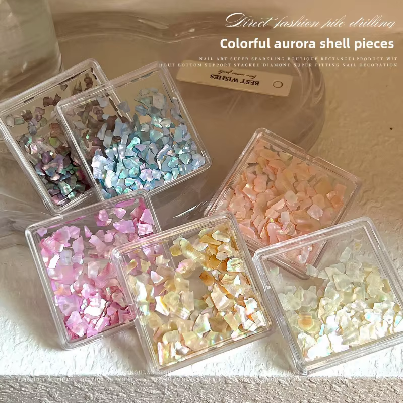 Décorations d'ongles irrégulières en sequins coquillage