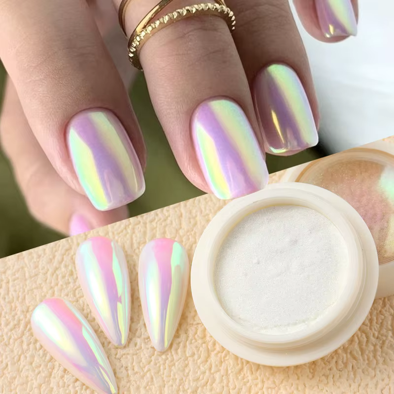 Poudre à ongles chromée sirène irisée