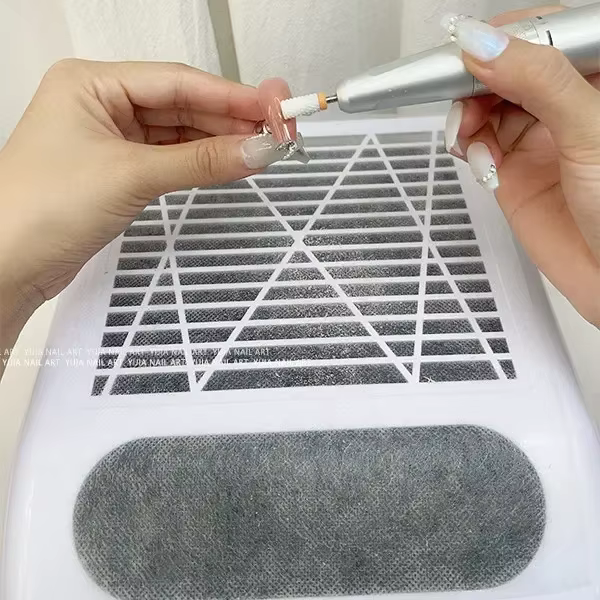 Filtre à vide pour ongles
