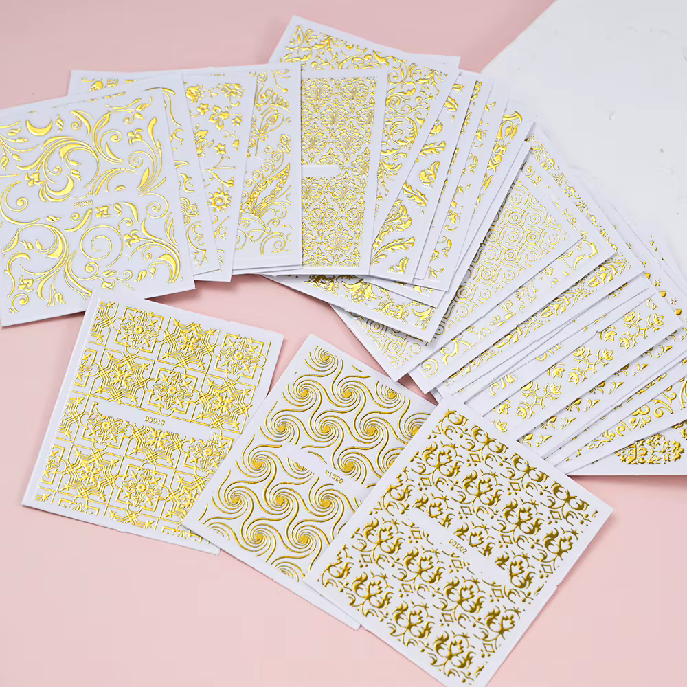 30 feuilles d'autocollants de manucure en dentelle