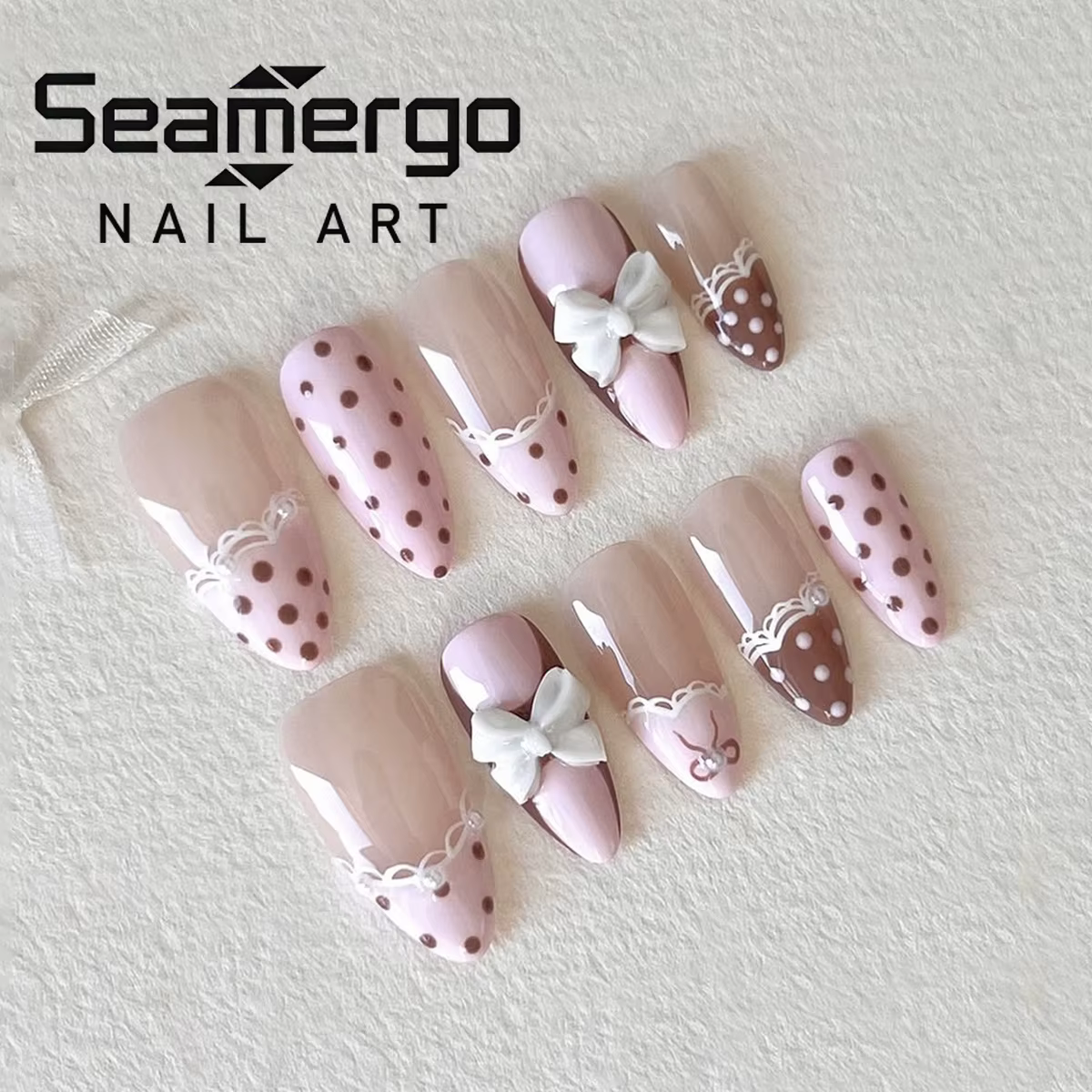 24 faux ongles mignons en dentelle à nœud