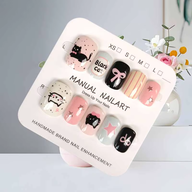 10 pièces Style coréen mignon dessin animé chat noir rose nœud papillon doux Cool dessiné à la main Patch pour ongles