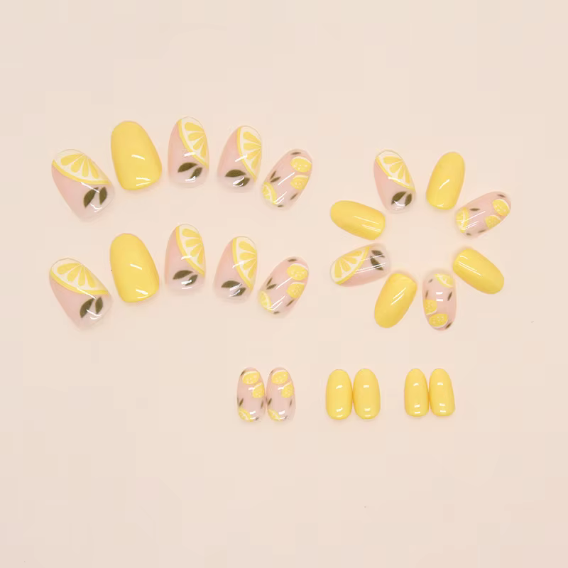 24 faux ongles ronds jaunes citron estivaux mignons avec motifs