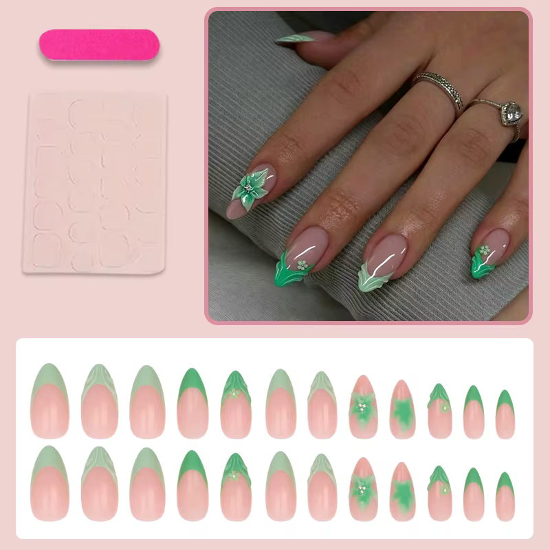 24 faux ongles en amande