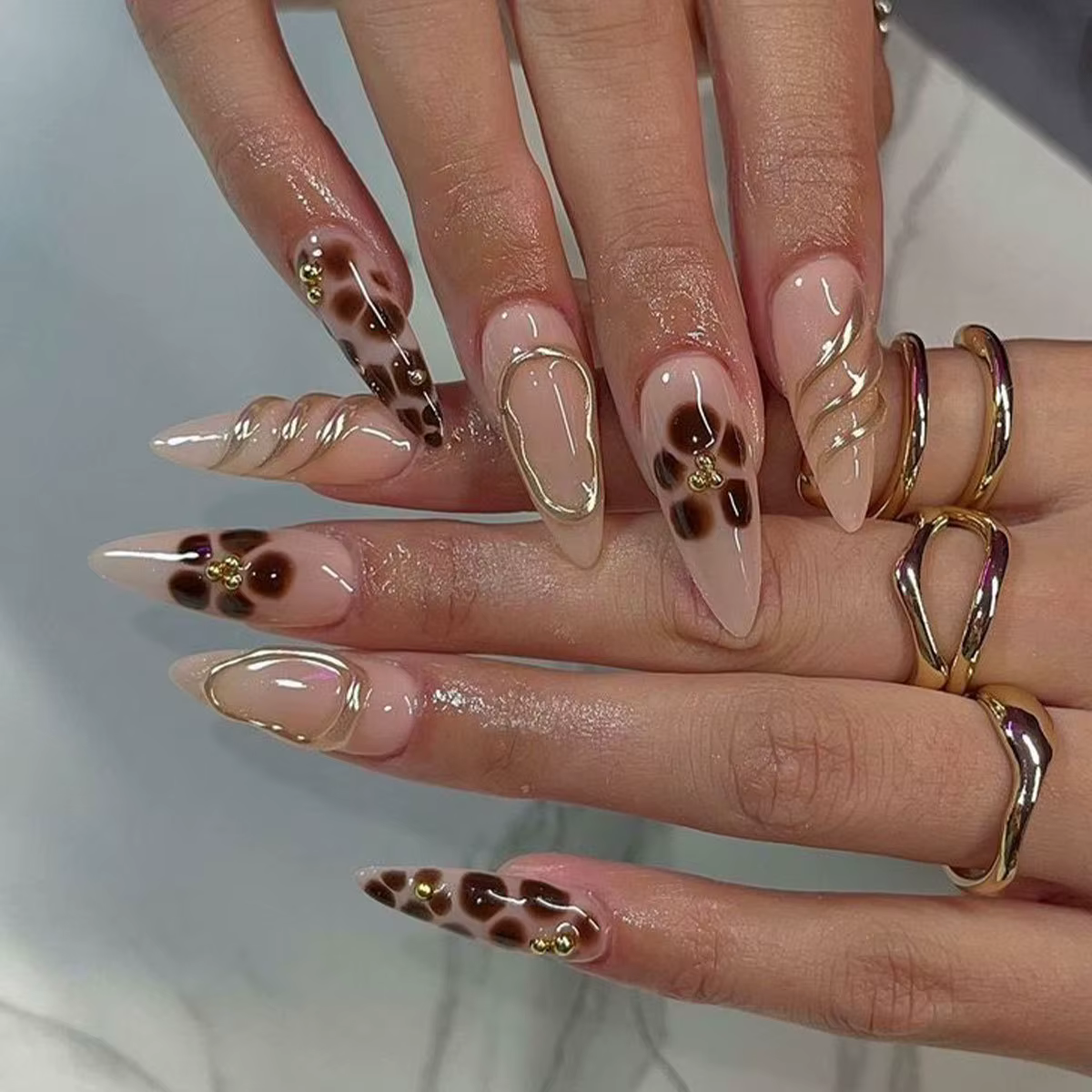 Faux ongles pour femmes et filles