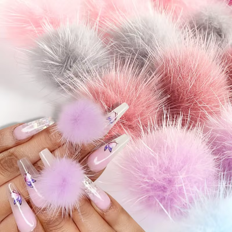 Boules de Pom pour ongles en peluche moelleuses détachables