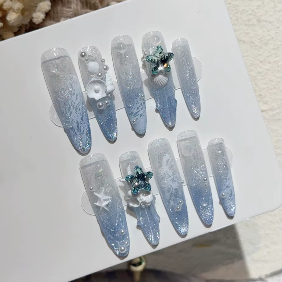 Faux ongles à presser longs et ovales