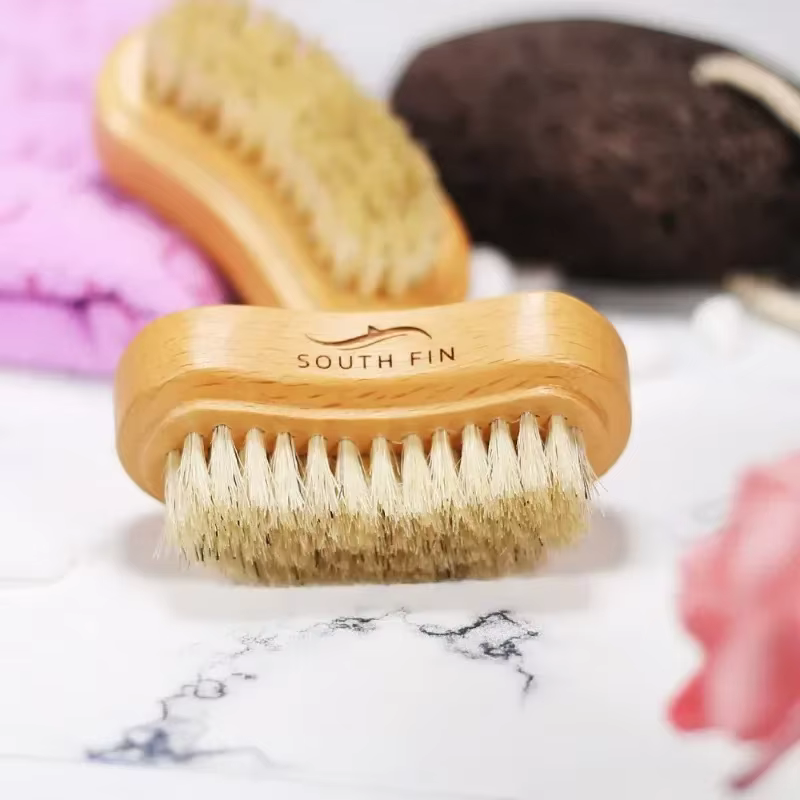 Brosse à ongles Double face large et étroite