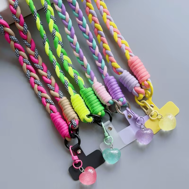 Lanière universelle créative pour téléphone portable, corde à bandoulière longue, sangle d'épaule, pendentif décoratif de dessin animé, accessoires