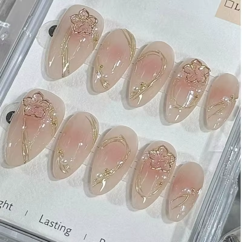 10 pièces de décoration d'ongles en forme d'amande