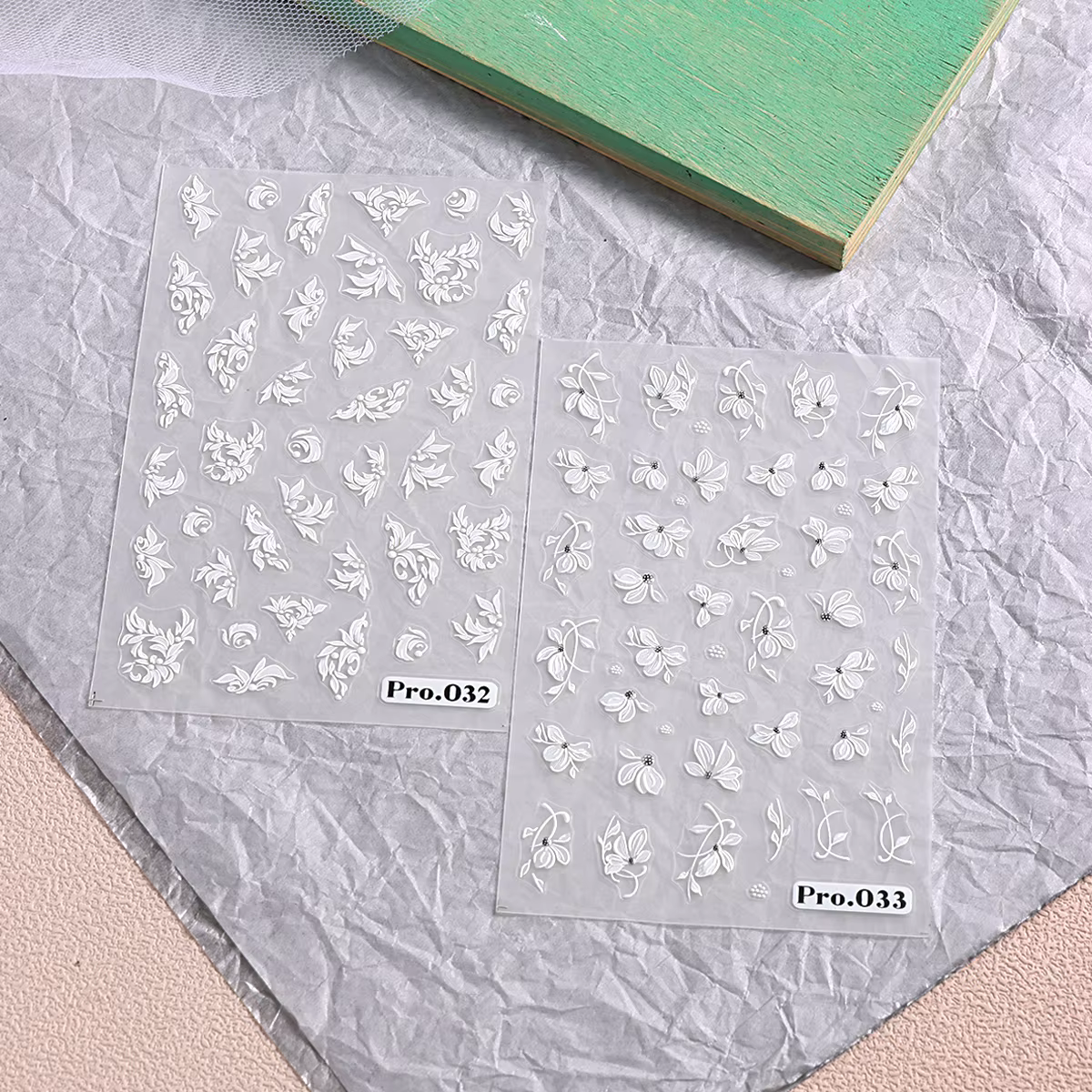 Autocollants pour ongles à fleurs blanches