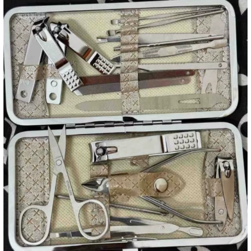 Ensemble d'outils de manucure et de pédicure 19 pièces/ensemble avec boîte de rangement