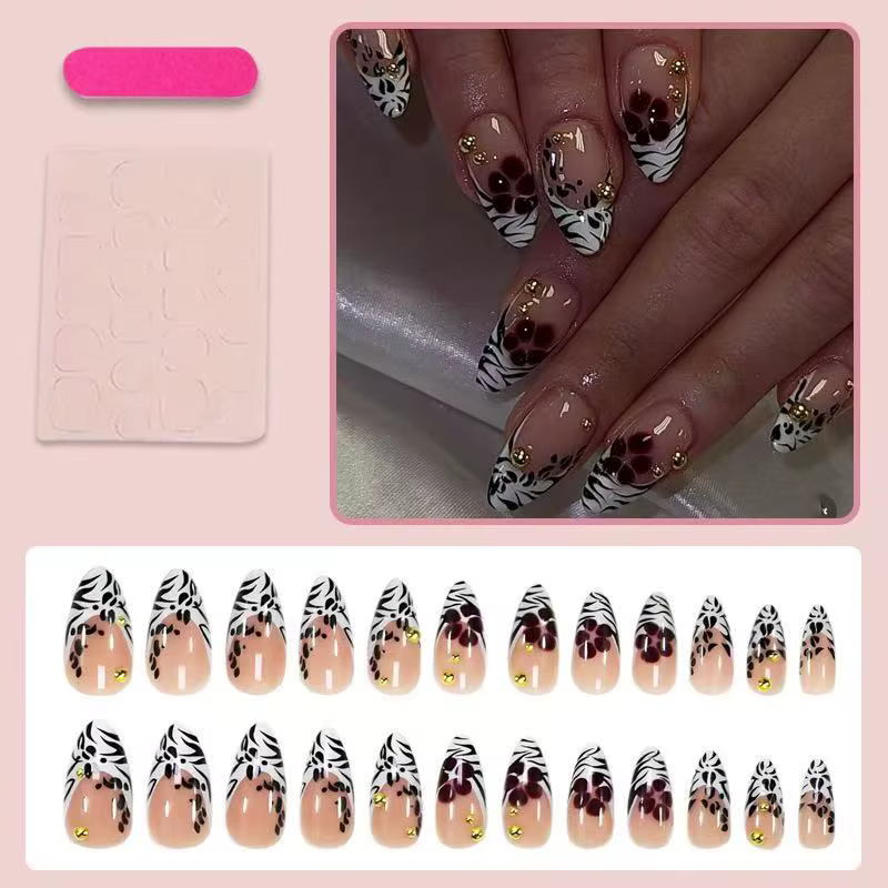 24 faux ongles en forme de fleur à motif zèbre