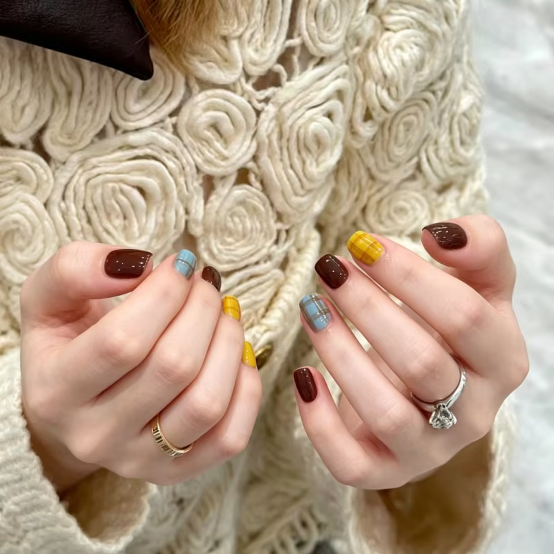 30 faux ongles mignons au design de dessin animé