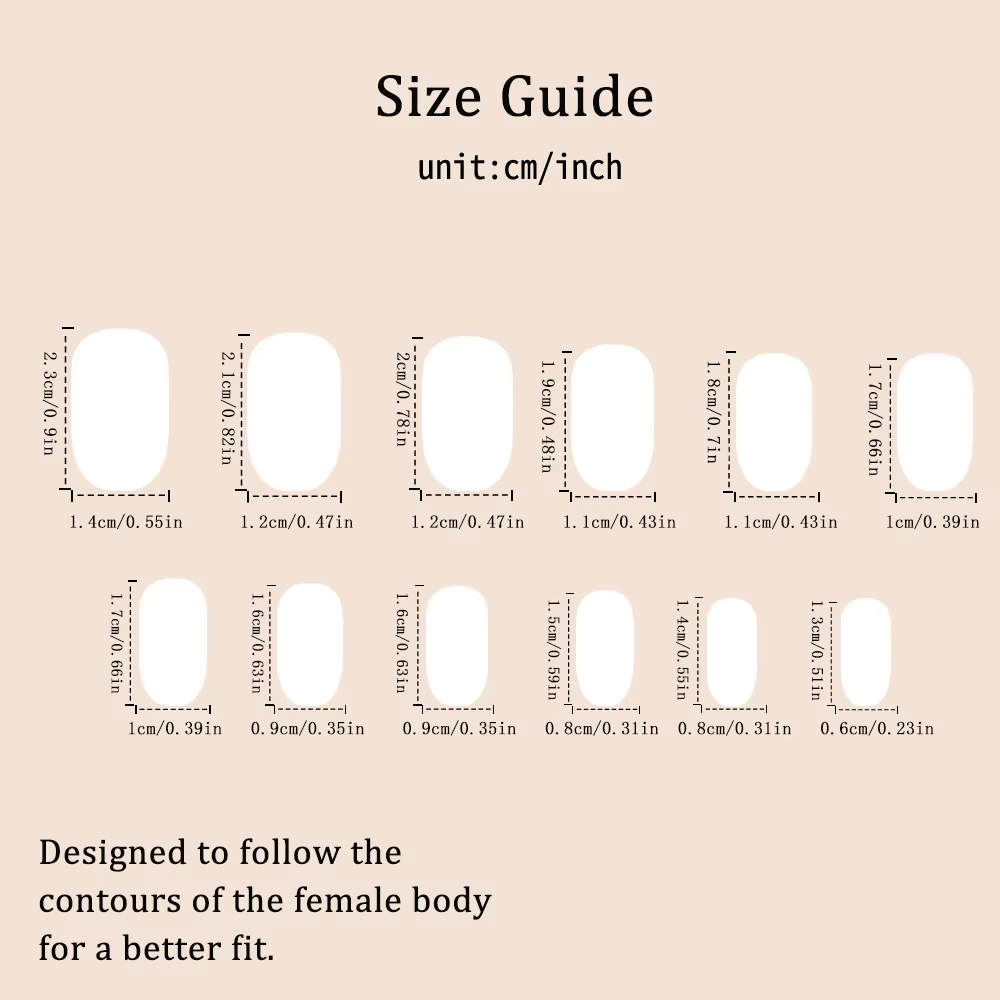 Ongles pressés simples noir et blanc avec fleurs blanches et pois noirs et blancs. 24 faux