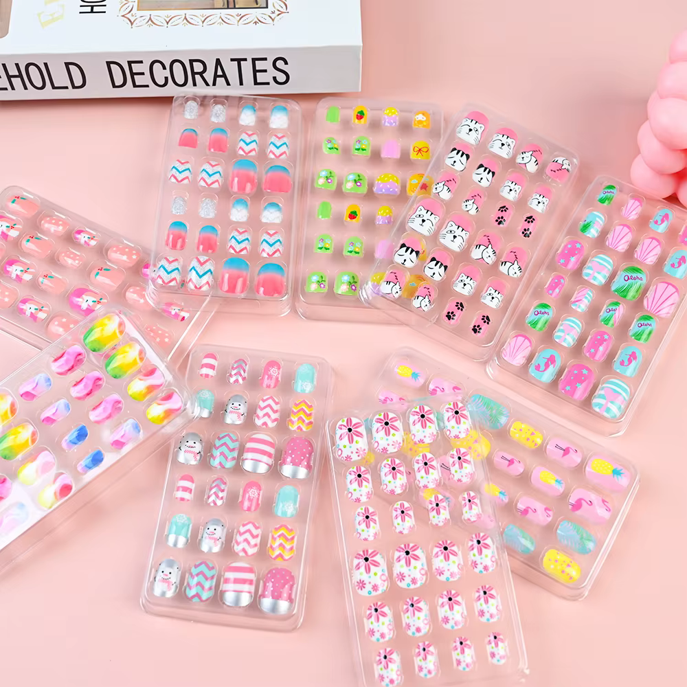 Faux ongles autocollants pour enfants de 5 à 12 ans