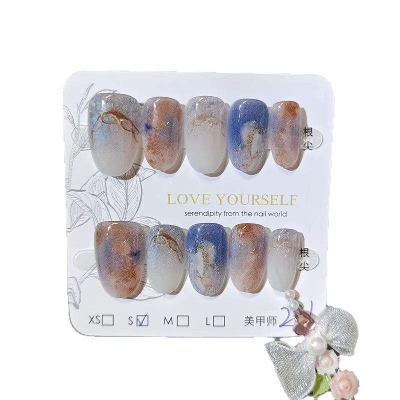10 faux ongles à presser