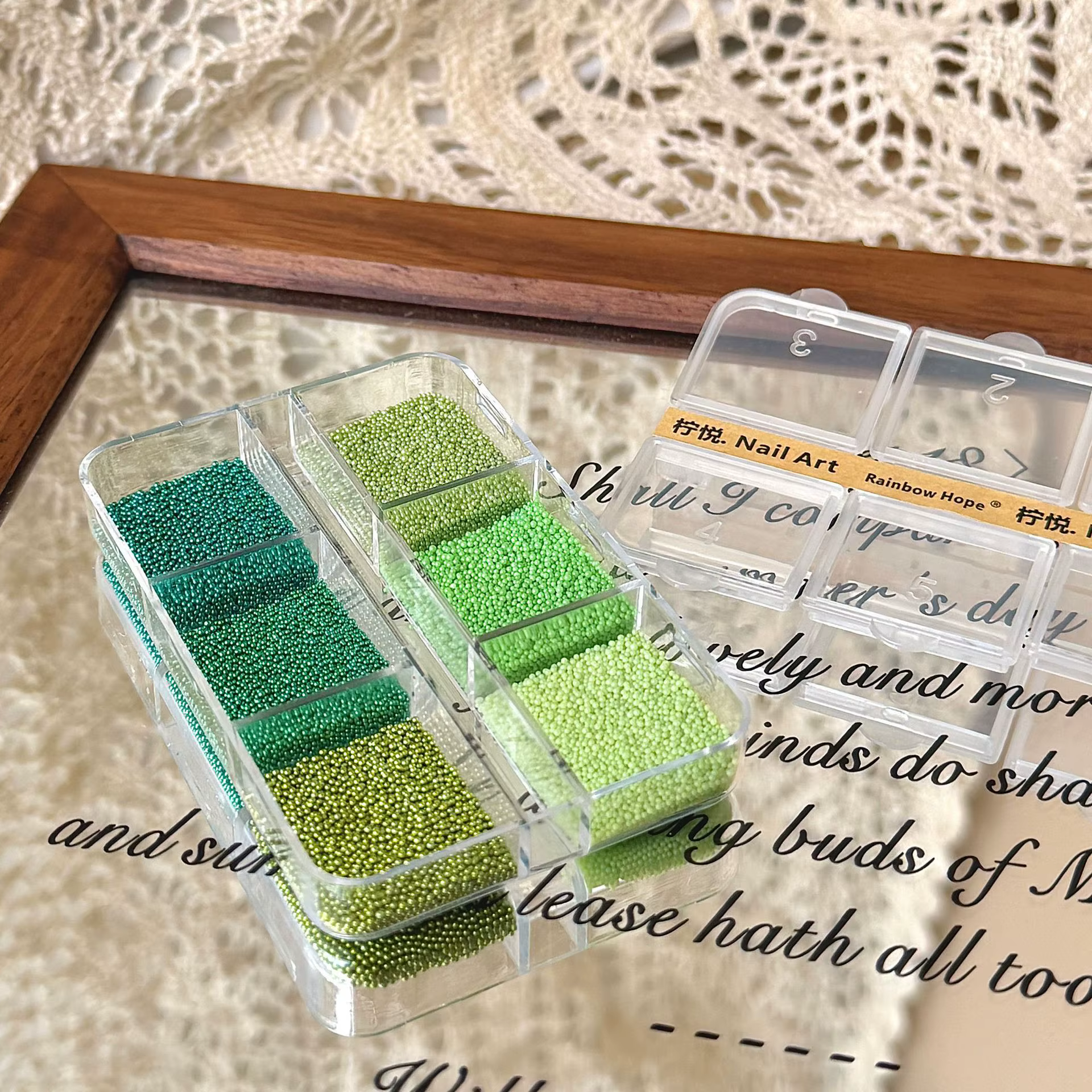 Accessoires pour ongles peints à la bombe style Ins