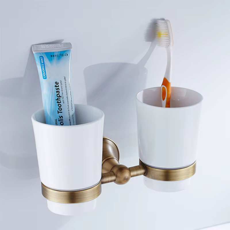 Accessoires de salle de bains en laiton Antique, ensemble de quincaillerie, porte-serviettes, porte-papier hygiénique, brosse de toilette, porte-savon de douche