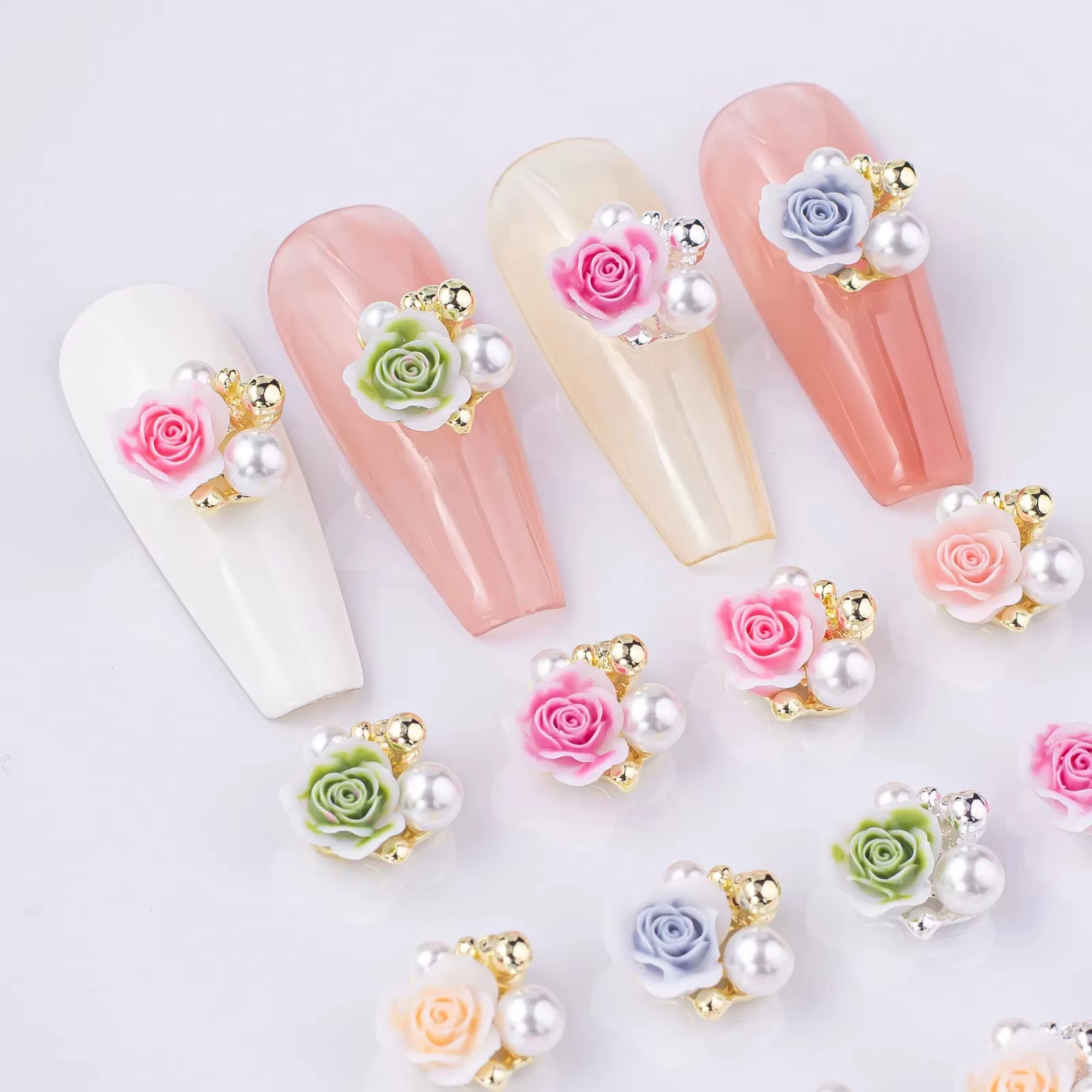 Décorations pour ongles en alliage de résine