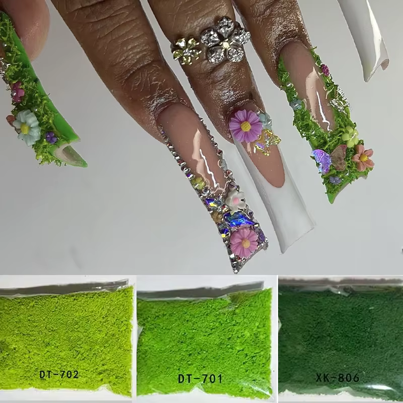 Décoration de charme d'ongle de poudre d'ange d'arbre vert