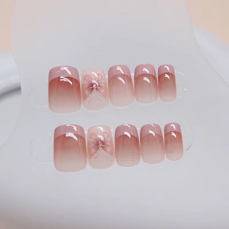 Faux ongles courts carrés à presser