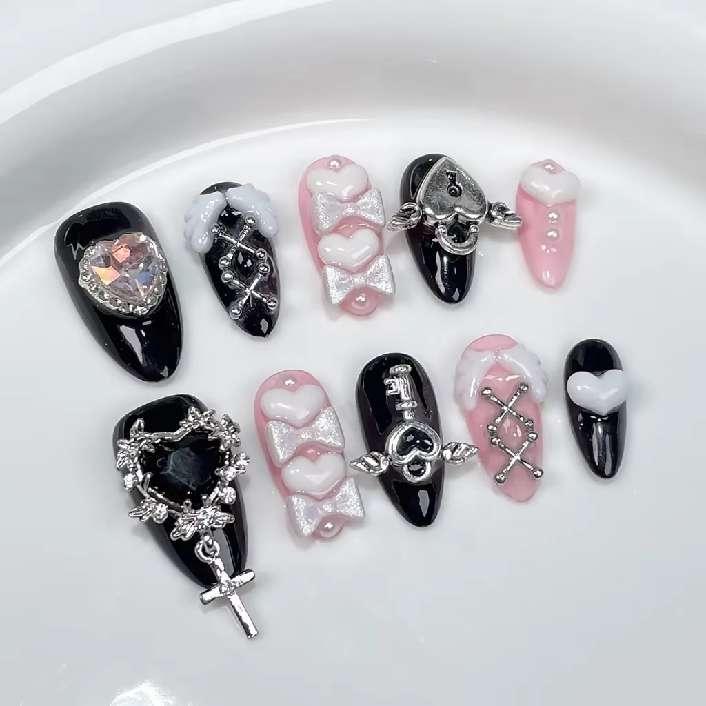 Y2k Spice Girl Fait À La Main Portable Ongles Noir Rose Doux Cool Nail Art Arc Amour Diamant Amande Faux