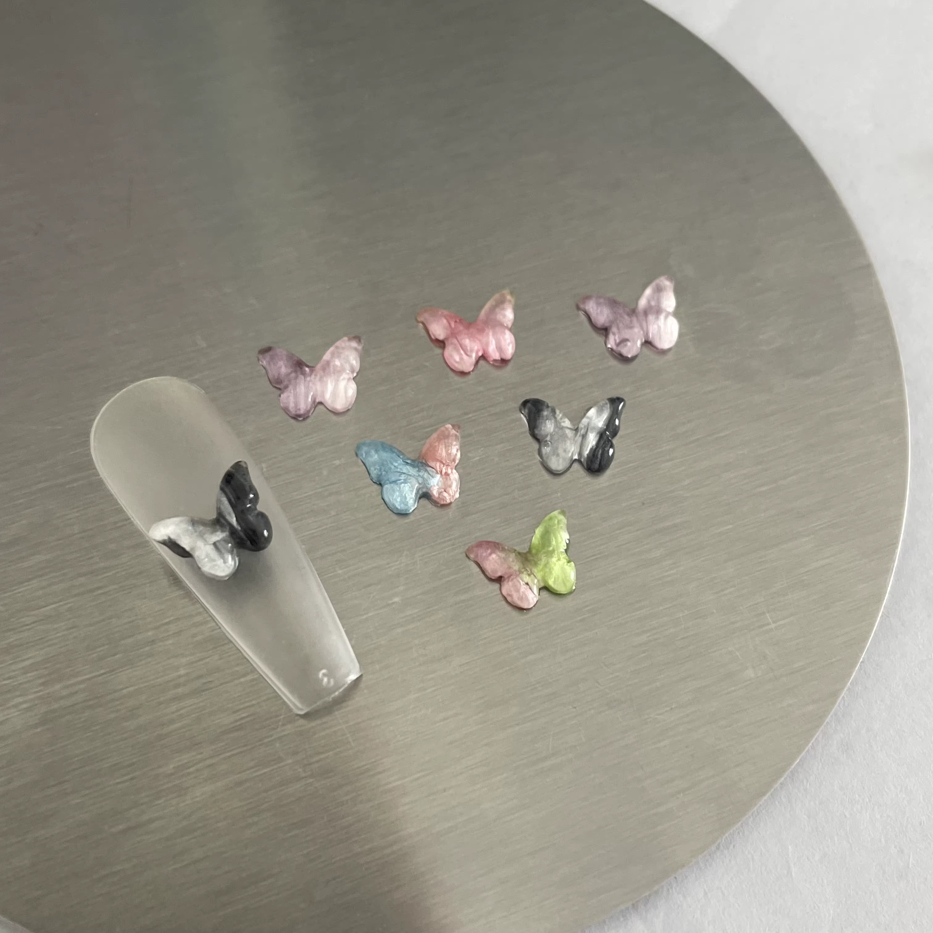 Nacre papillon-perle lumière breloques mélange