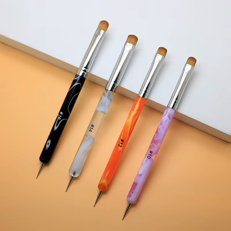 Pinceau de manucure française, accessoire professionnel