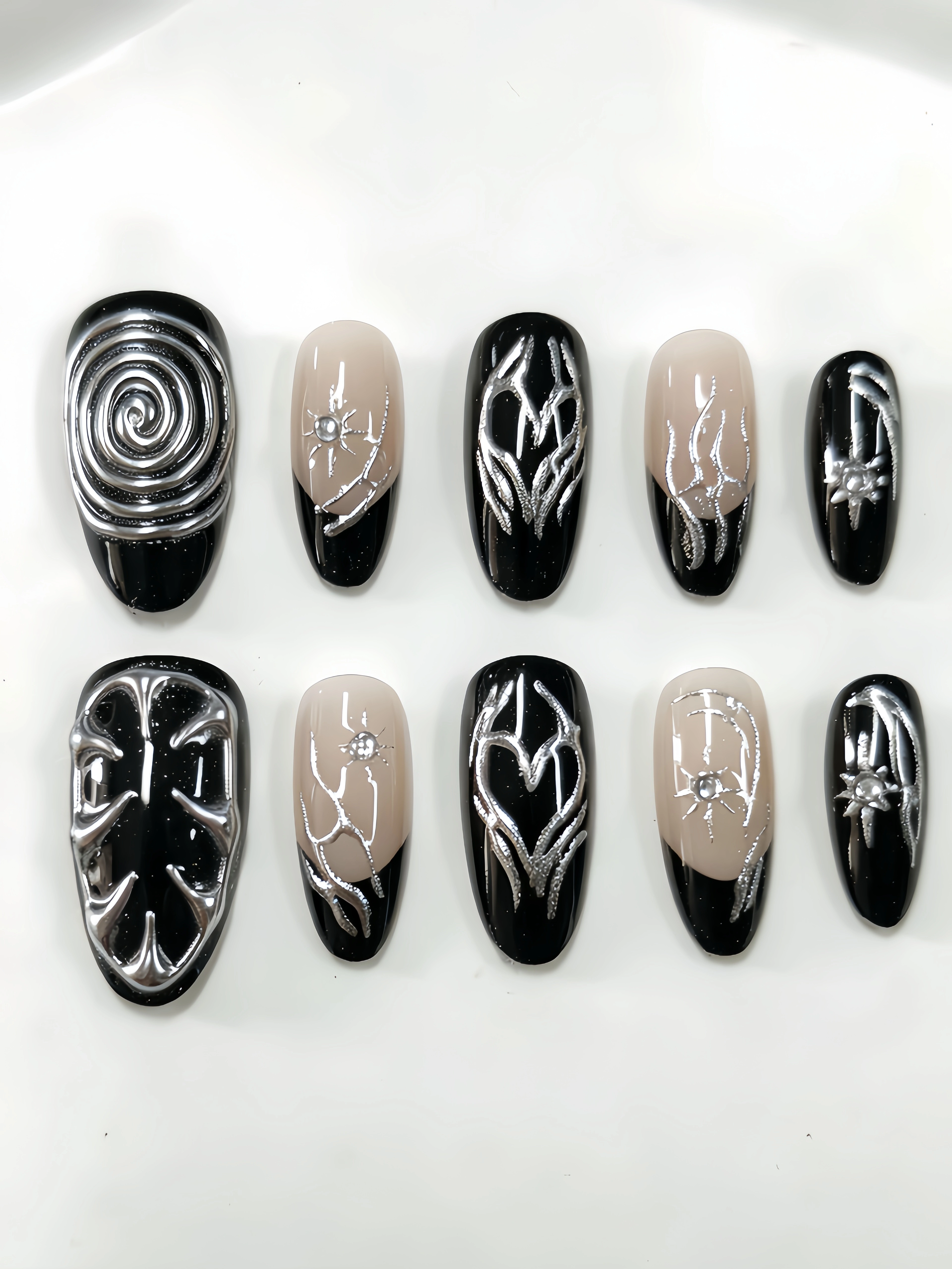 10 faux ongles courts en forme d'amande