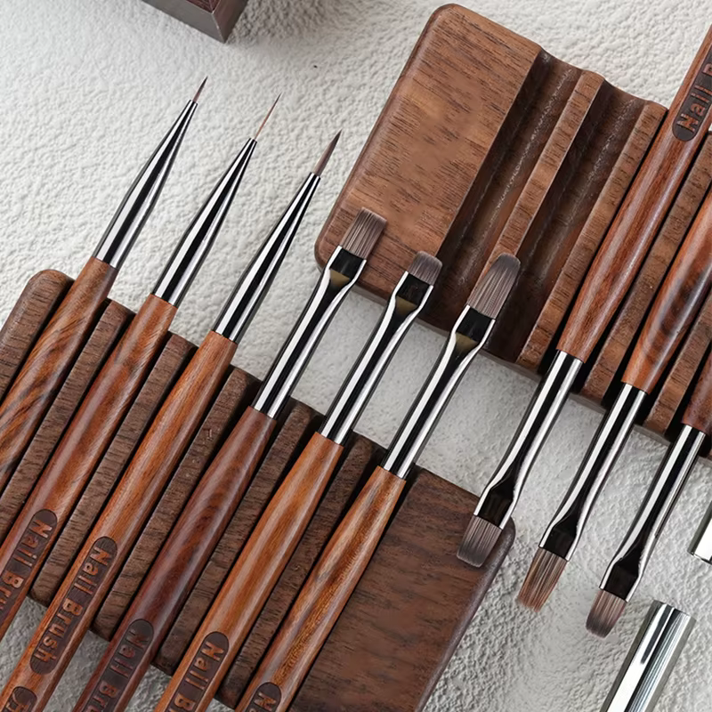 Pinceau de conception pour ongles