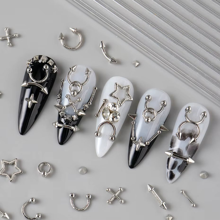 Breloques pour ongles en alliage Punk doré argenté Y2K