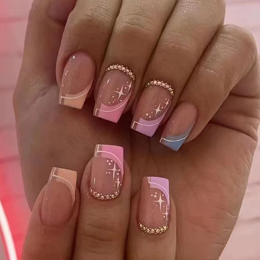 Faux ongles longs carrés pour nail art DIY