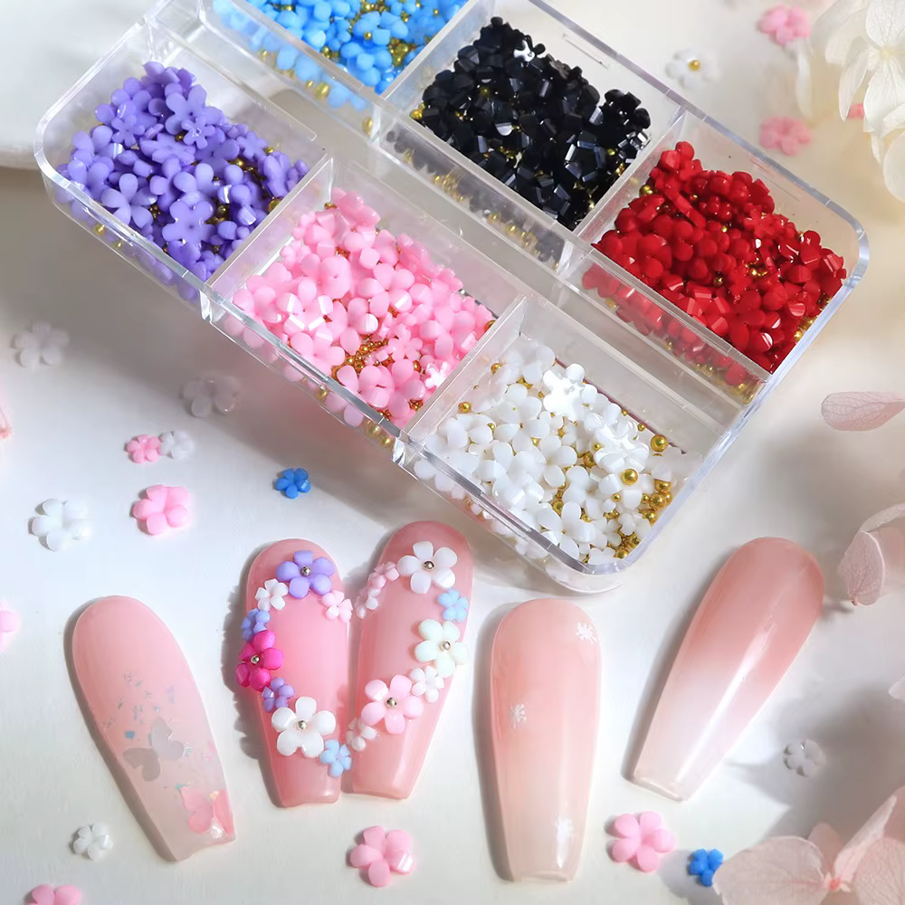 Décoration d'ongles en acrylique motif floral