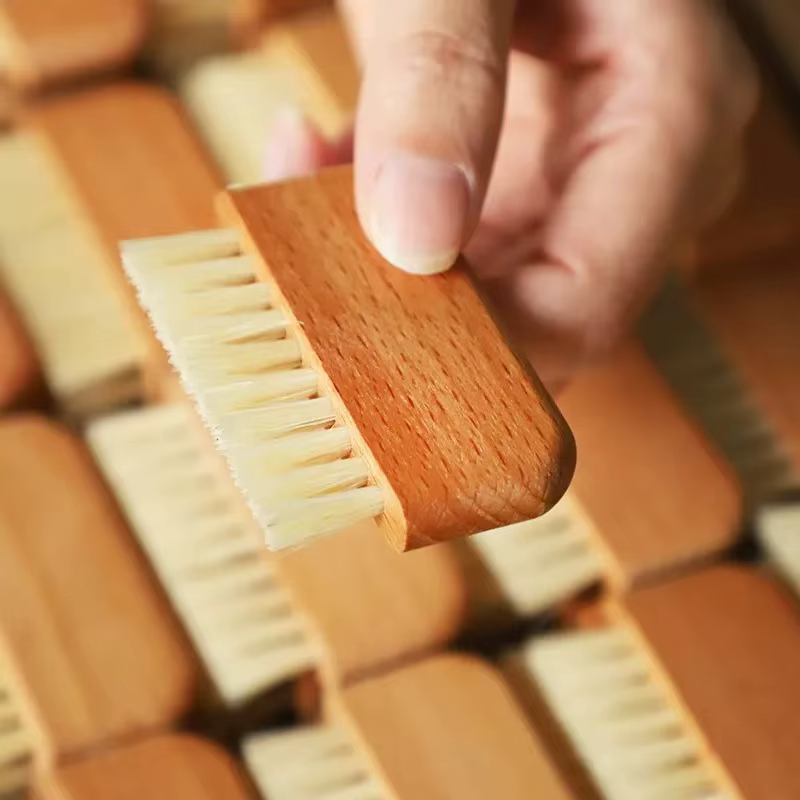 Brosses de nettoyage des ongles mini brosse à poussière d'ongles en bois et poils de porc outils